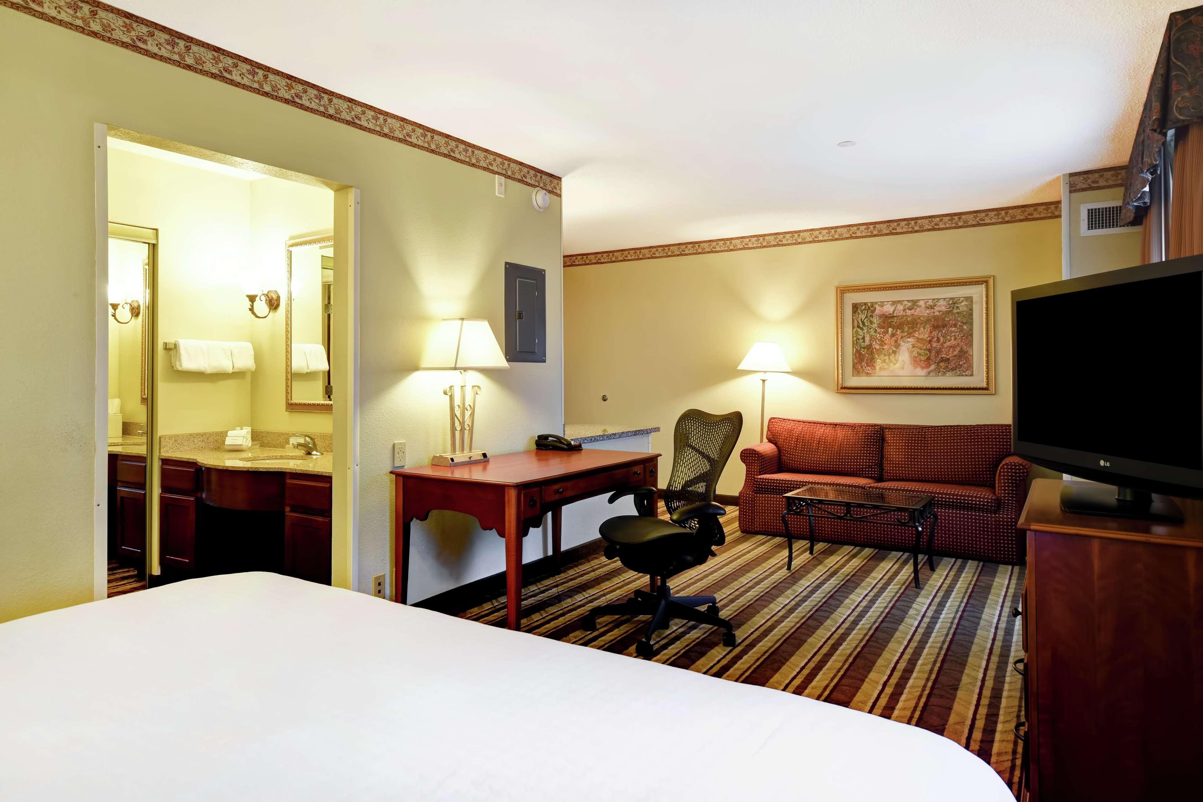 Homewood Suites By Hilton Честер Екстер'єр фото