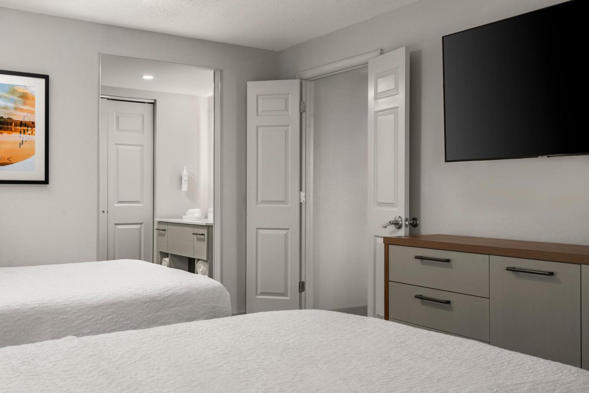 Homewood Suites By Hilton Честер Екстер'єр фото