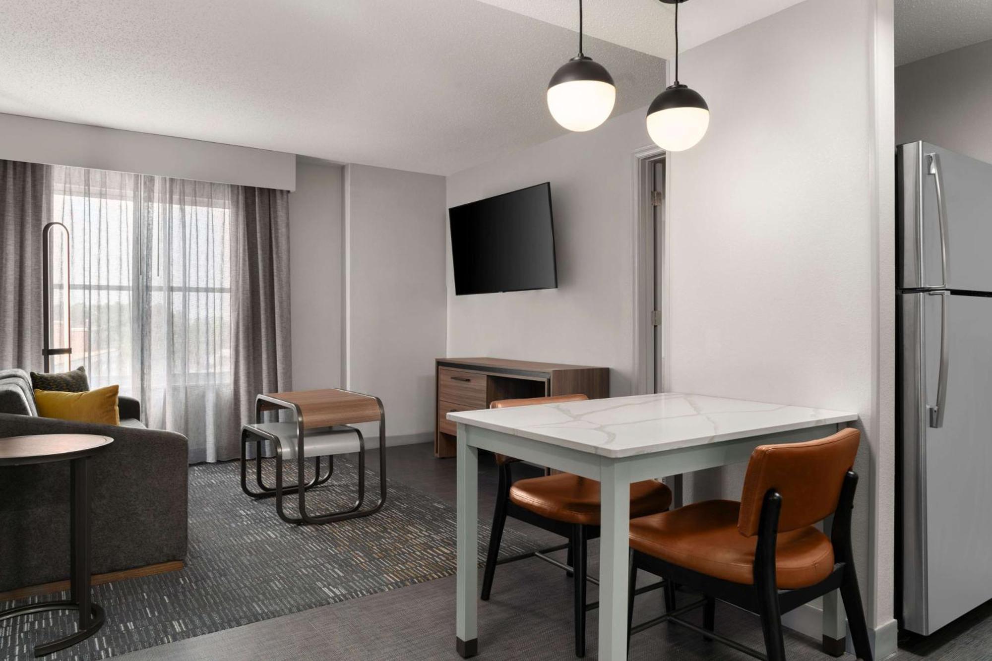 Homewood Suites By Hilton Честер Екстер'єр фото
